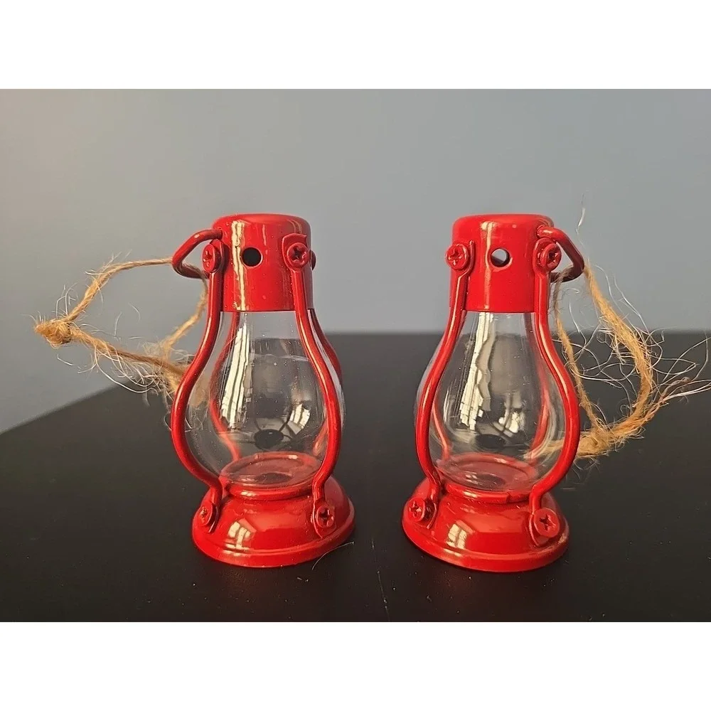 2 Miniature Mini Red Lantern Kerosene Lamp Dollhouse Garden Gnome‎ Metal